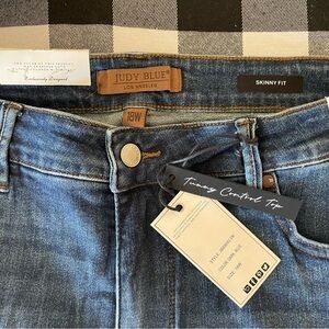 Judy Blue 18W Classic Indigo Skinny Jeans